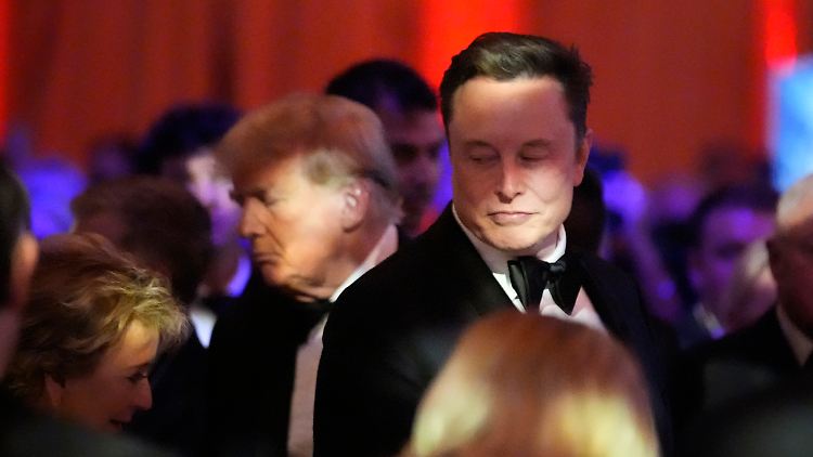 Laut der "New York Times" soll der UN-Botschafter Musk aufgefordert haben, dass Trump US-Sanktionen gegen den Iran aufhebt.