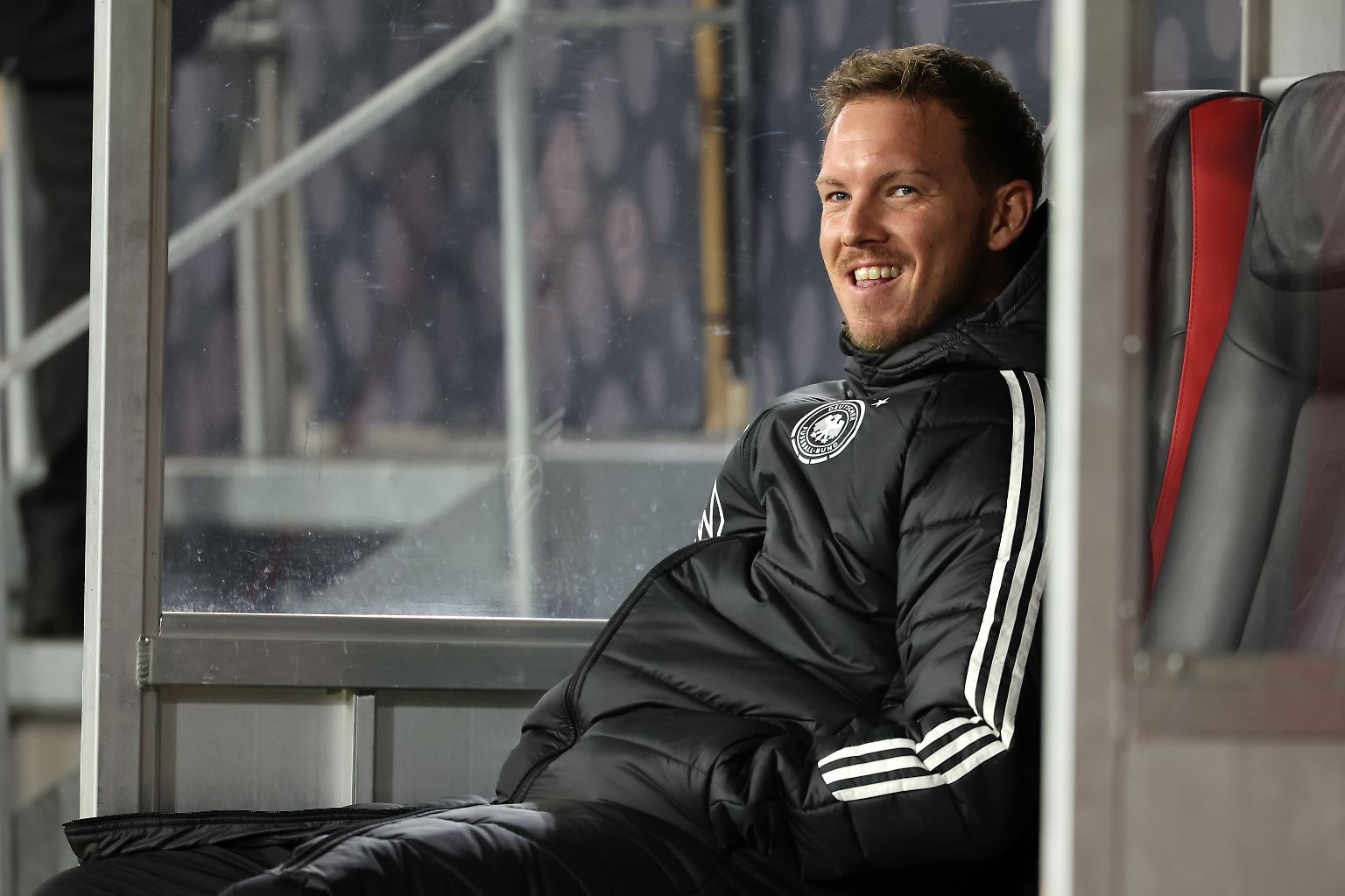 Julian Nagelsmann hat einen Spitzenabend hinter sich! Gegen Bosnien-Herzegowina sichert sich seine Mannschaft mit ...