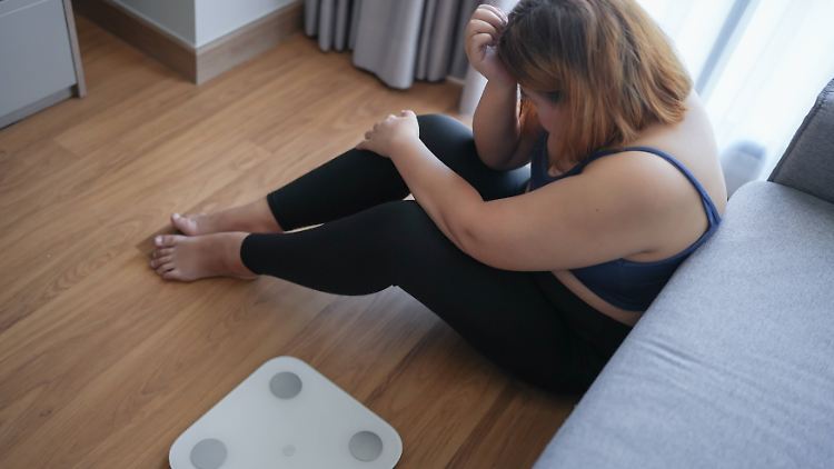 Man könnte verzweifeln, wenn nach erfolgreichem Abnehmen die Kilos wieder drauf sind.