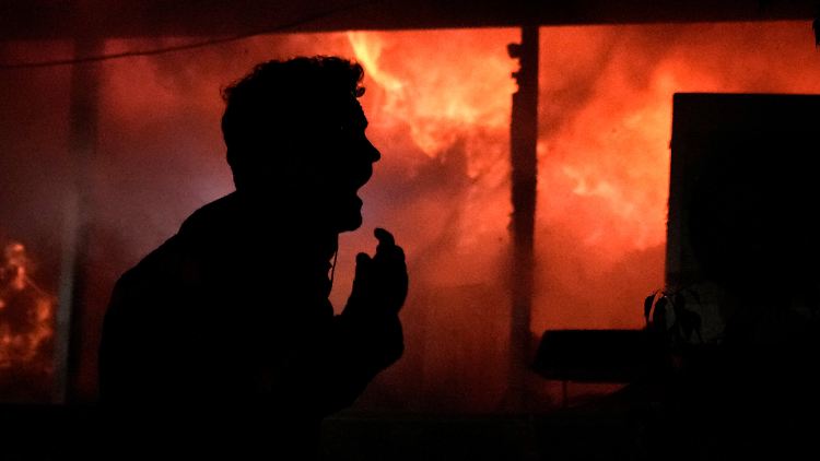 Das Feuer ist bei einem israelischen Angriff in Beirut ausgebrochen.