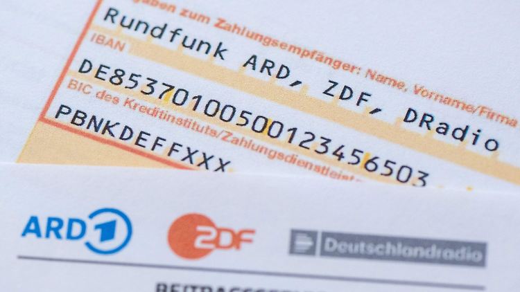 Aktuell beträgt der Rundfunkbeitrag monatlich 18,36 Euro.