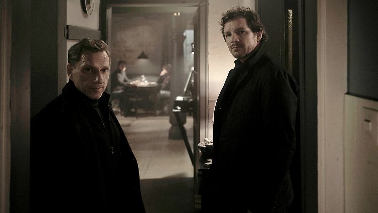 Zeichnet der jüngste "Tatort" mit Lannert (Richy Müller, l.) und Bootz (Felix Klare) ein falsches Bild?