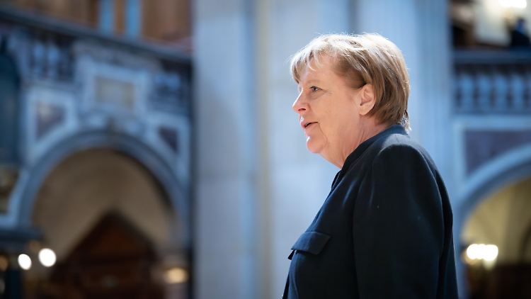 Drei Jahre sind seit Merkels Rückzug aus der Politik vergangen. Jetzt veröffentlicht sie ihre Erinnerungen als Buch. 