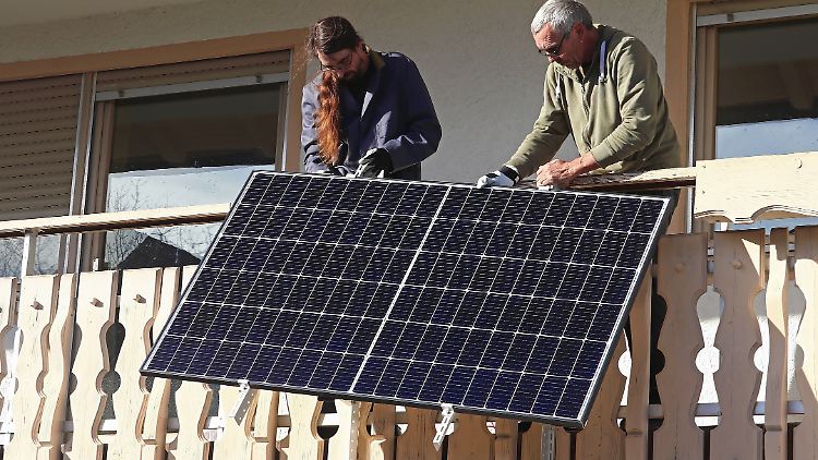 Insbesondere für Mieter sind Balkonkraftwerke eine gute Möglichkeit, ihren eigenen Beitrag zur Energiewende zu leisten.