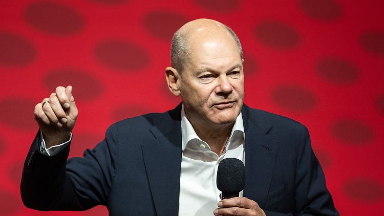 Nach dem Angriff auf Dnipro komme es auf Vorsicht und Besonnenheit an, betonte Scholz..