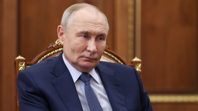 Putin testete seine neue Rakete zuerst am Donnerstag mit Angriffen auf Dnipro.