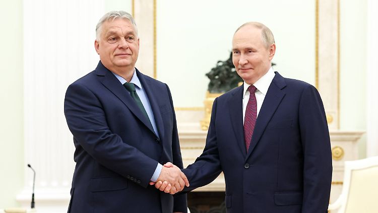 Orban stärkt Putin den Rücken.