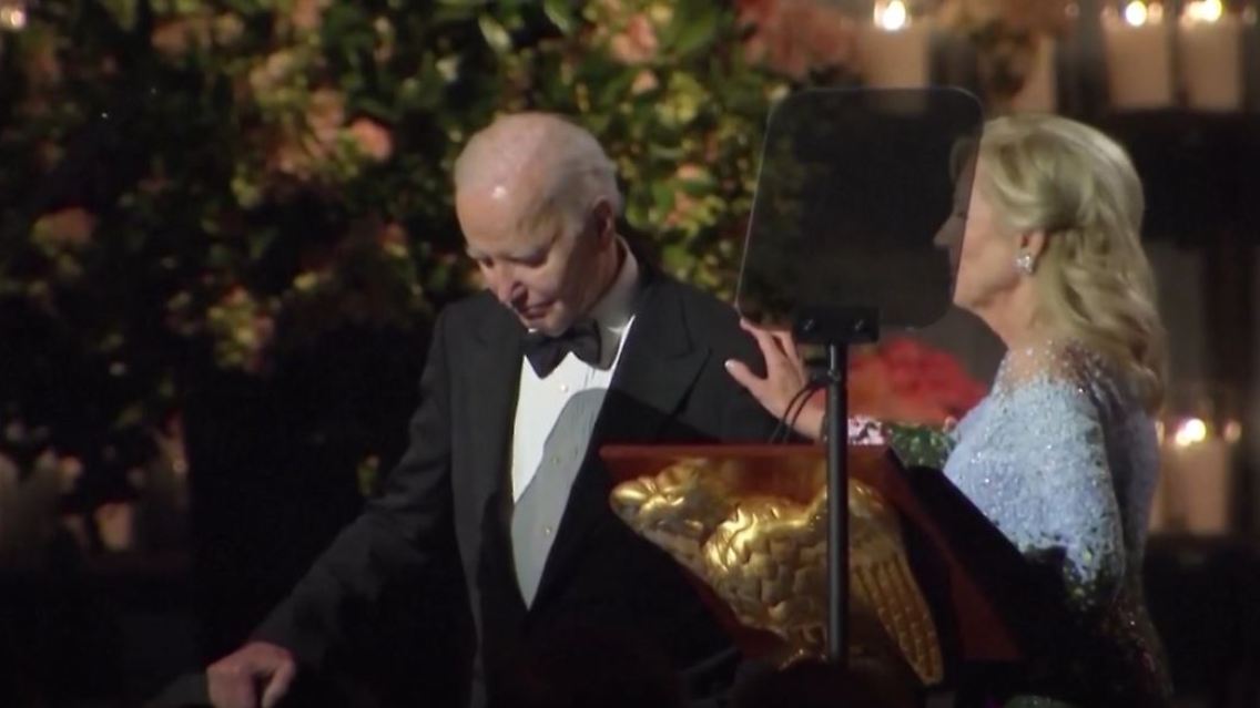 BidenTränen.JPG