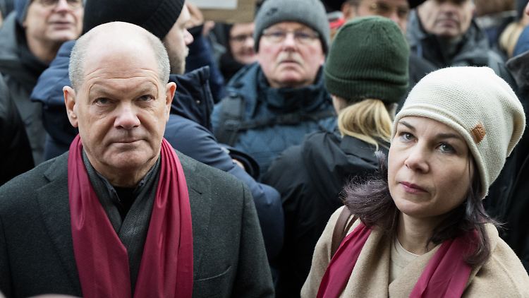 Pendeln beide oft von Potsdam ins benachbarte Berlin: Kanzler Scholz und Außenministerin Baerbock.