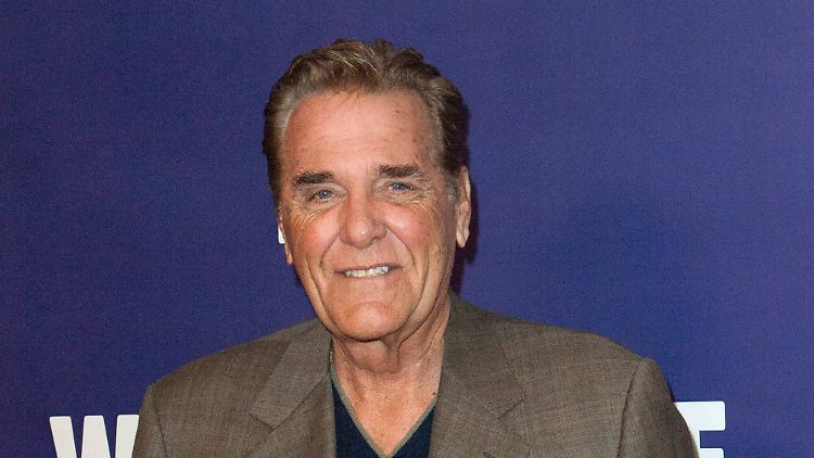 Nach seiner Zeit als Gameshow-Host konzentrierte sich Chuck Woolery als konservativer Talkmaster und Meinungsmacher auf die Politik. 