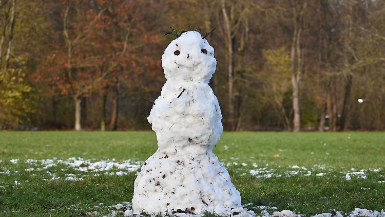 Heftiger Schneefall ist erst einmal wieder abgesagt. Nass und kalt wird es ab Wochenmitte nur stellenweise.