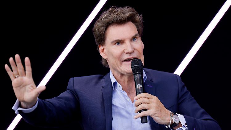 Carsten Maschmeyer geht davon aus, dass sich viele Geschäftsleute so verhalten hätten wie Elon Musk, wenn sie die Gelegenheit gehabt hätten.
