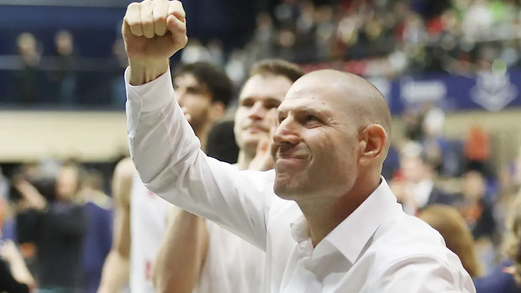 Cheftrainer-Oren-Amiel