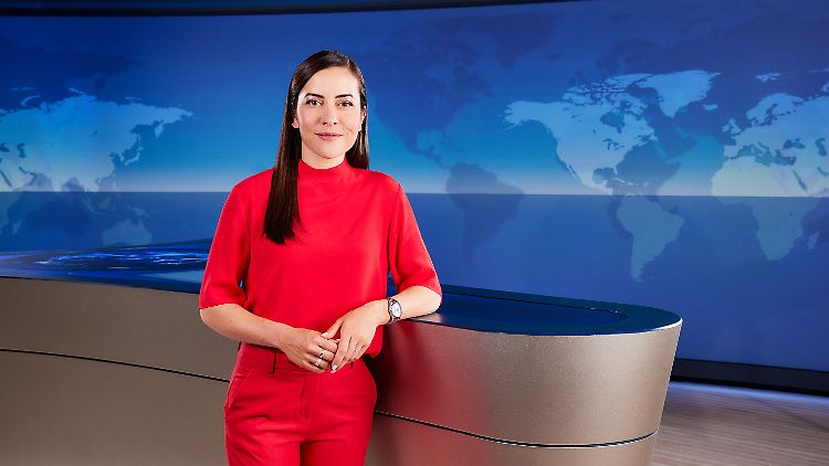 Im Herbst 2021 begann Abboud bei den Tagesthemen. 