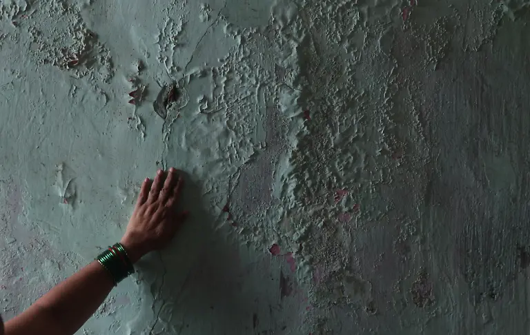 2023-08-03T103438Z-1415373313-RC2UUW9K9OX6-RTRMADP-3-INDIA-MONSOON-DILAPIDATED-BUILDINGS