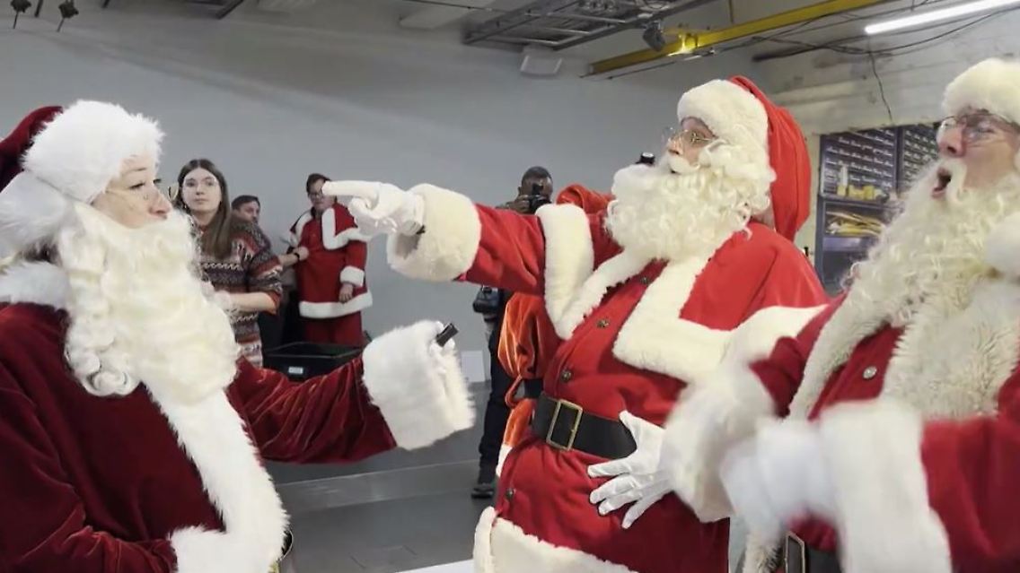 weihnachtsmänner.JPG