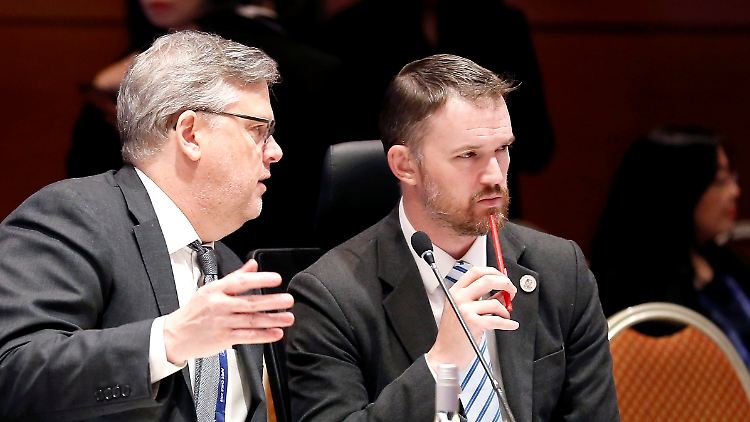 Jamieson Greer (r.) bei einem Treffen von Handelsvertretern 2019 in Chile.