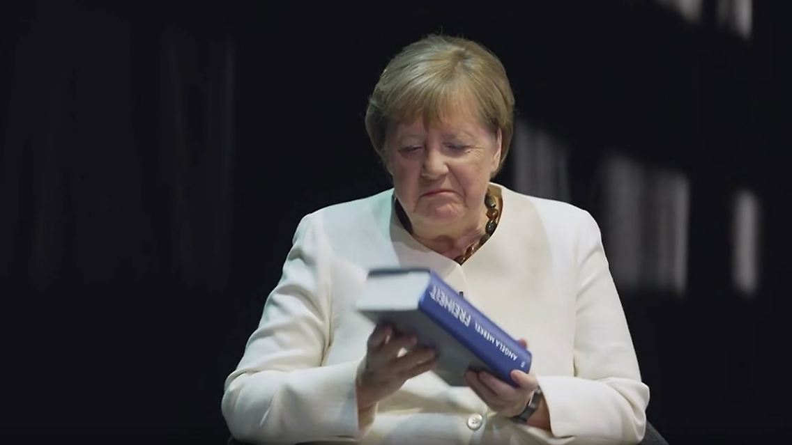 MerkelBuchvorstellung.JPG