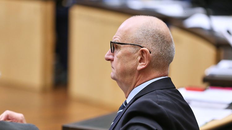 Die mangelnde Distanz des BSW zum Kriegsverbrecher-Regime in Moskau könnte für SPD-Landeschef Dietmar Woidke noch zum Problem werden.