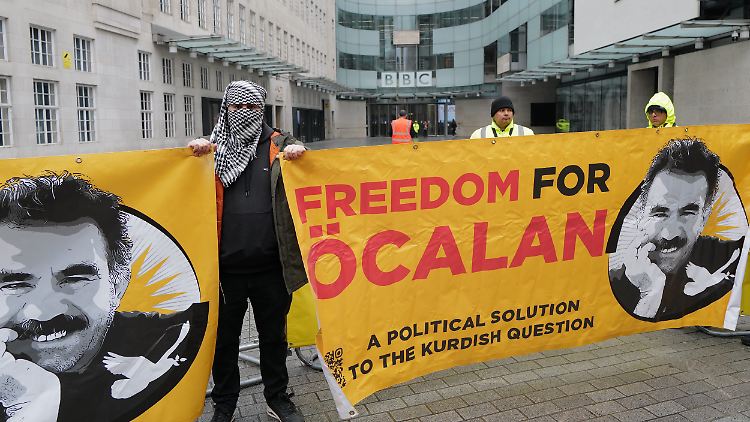 PKK-Unterstützer demonstrieren Mitte November in London. Auch hier gibt es sechs Festnahmen.