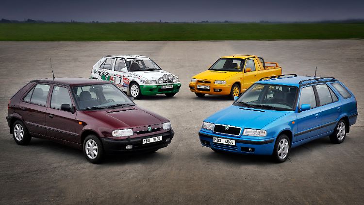 Preiswerte Bestseller für eine neue Ära: Der Felicia war 1994 der erste Skoda unter VW-Führung, im Bild Felicia Fastback, Combi, Rallye-Kit-Car und Felicia Fun.