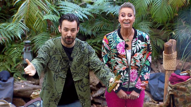Willkommen in der Primetime: das Dschungelcamp-Moderations-Duo Jan Köppen und Sonja Zietlow.