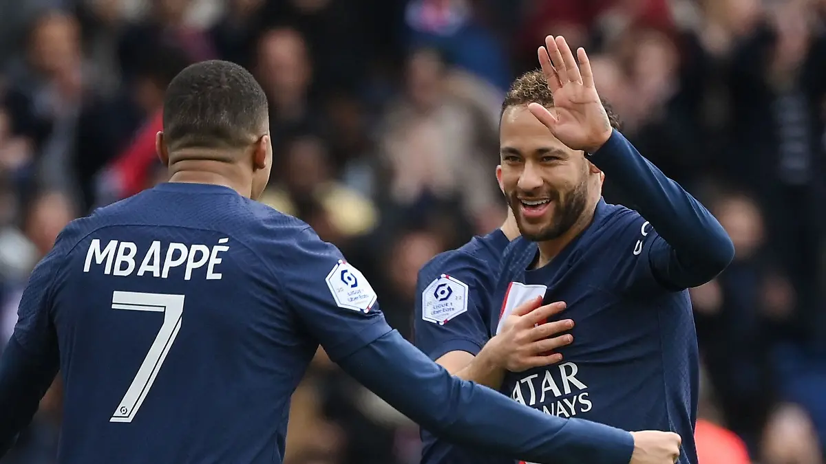 Noch-steht-Neymar-r-bei-Paris-Saint-Germain-unter-Vertrag