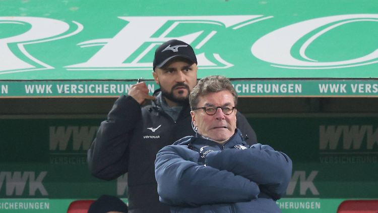 Auch unter Dieter Hecking geht die wilde Fahrt in Richtung Abstieg weiter. 