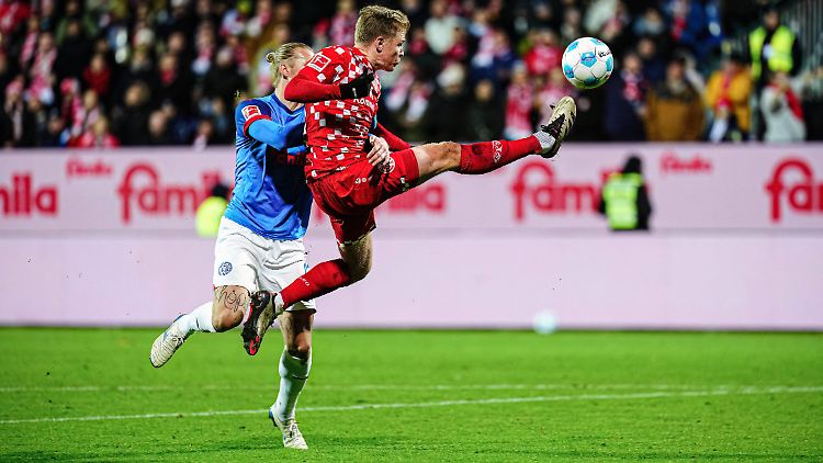 Einen Schritt voraus: Jonathan Burkardt.