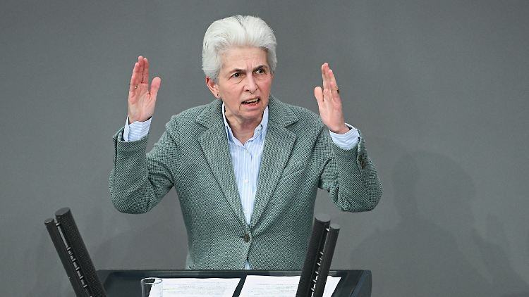 "Christian Lindner bleibt der richtige Parteichef und Spitzenkandidat", sagt Marie-Agnes Strack-Zimmermann.