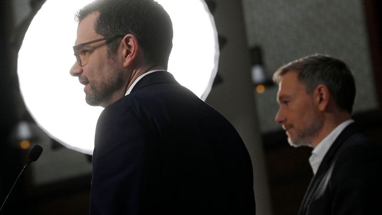 Ex-Justizminister Buschmann sei seine erste Wahl für den Posten des Generalsekretärs gewesen, sagte Lindner.