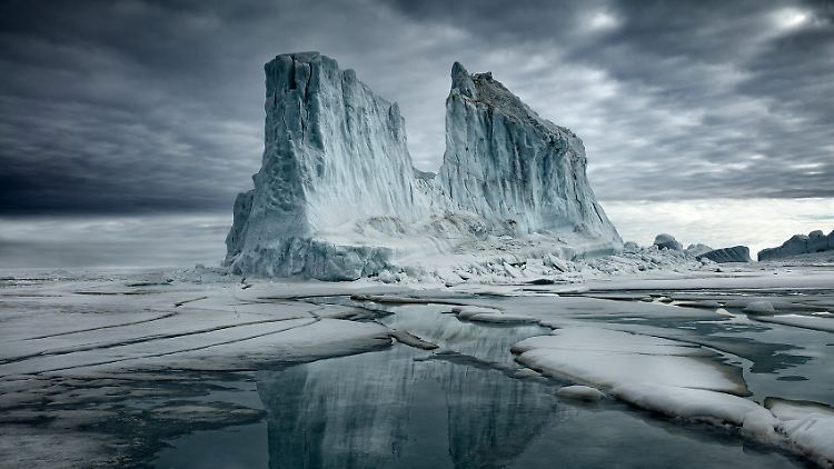 Einige Eisberge sind attraktiver als andere (dieser hier heißt "Monument Valley").