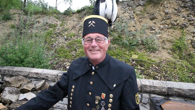 Bernd Pabel: Meister, Ehemann, Großvater und begeisterter Bergmann. 