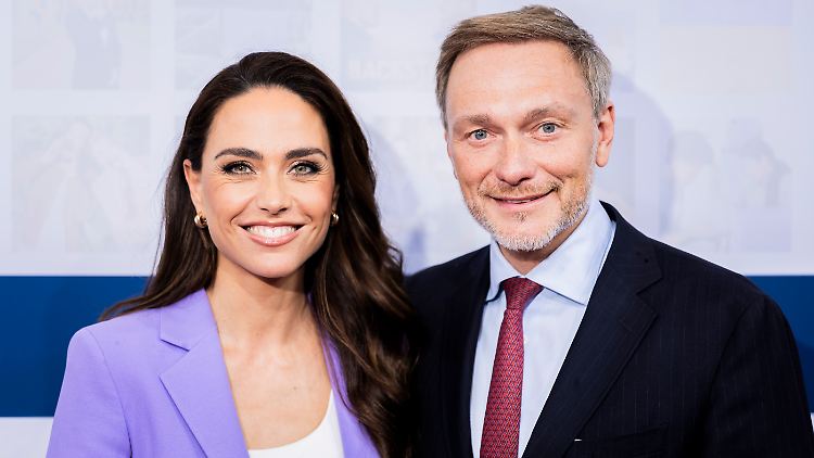 Egal, was politisch aus ihm wird - sie werden auf jeden Fall Eltern: Christian Lindner und Franca Lehfeldt. 