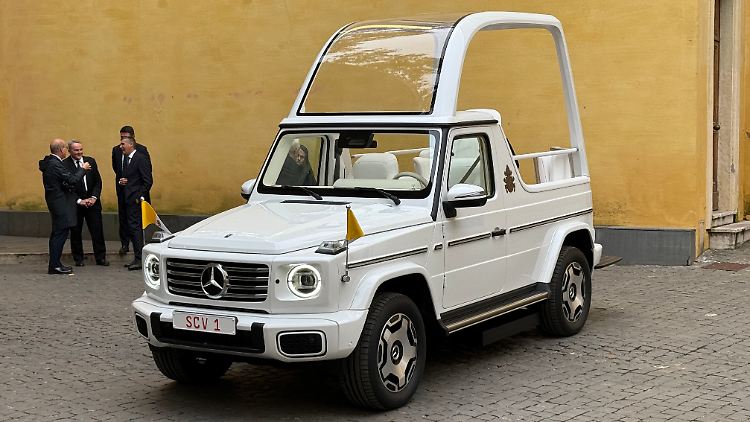 Das neue Papamobil ist eine Weiterentwicklung des Elektro-Geländewagens G580.