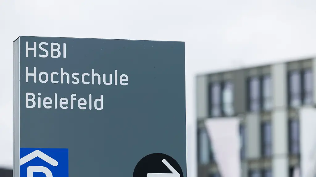 6739cfb3558d7356ccfc7b01e2502c65