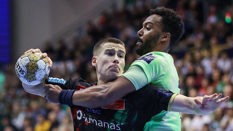 Magdeburgs Manuel Zehnder (hier beim großen Sieg gegen den FC Barcelona) war in Nates bester Werfer seines Teams. Am Ende war alles vergeblich.