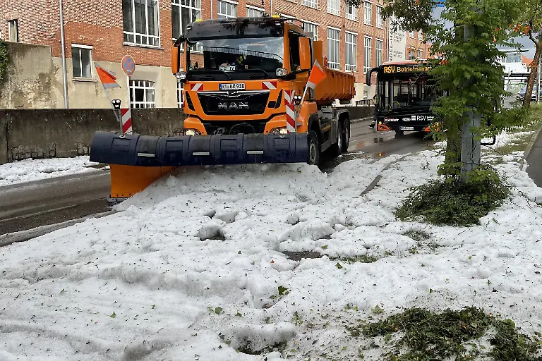 b1009e4bd06d9b1a85462a2f49c24835