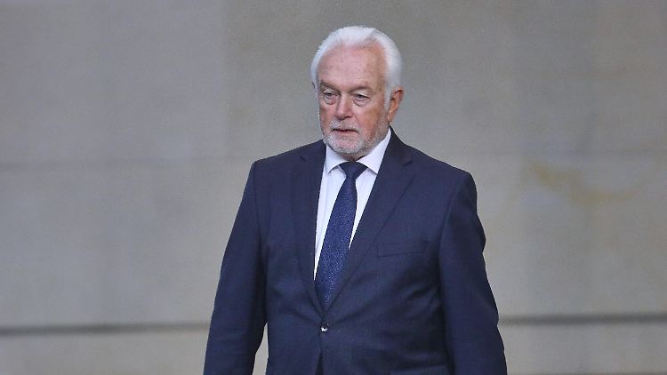 Kubicki attackierte die ehemaligen Koalitionspartner Habeck und Scholz.