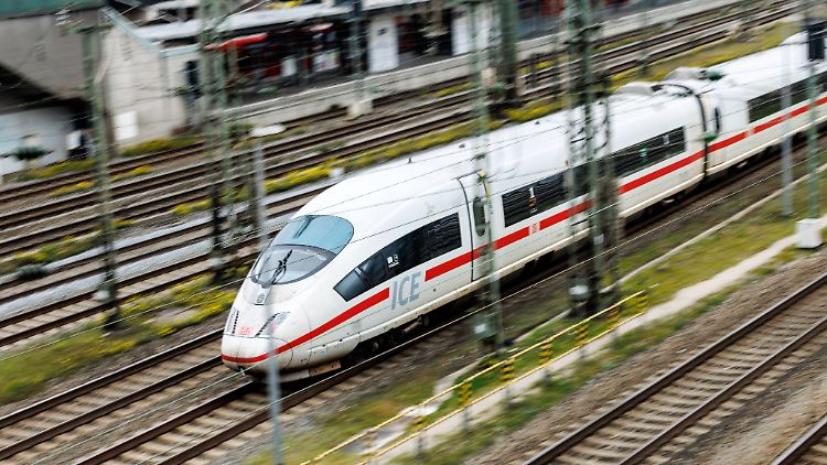 Der Fernverkehr bleibt eine der großen Baustellen der Deutschen Bahn.