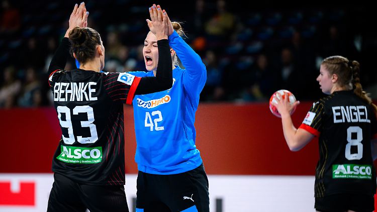 Können noch eine Medaille holen: die deutschen Handballerinnen.