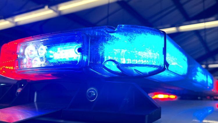 Nach 17 Stunden meldet sich der Mann bei der Polizei.