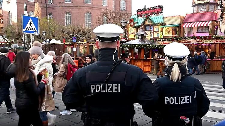polizeiweihnachtsmärkte.jpg