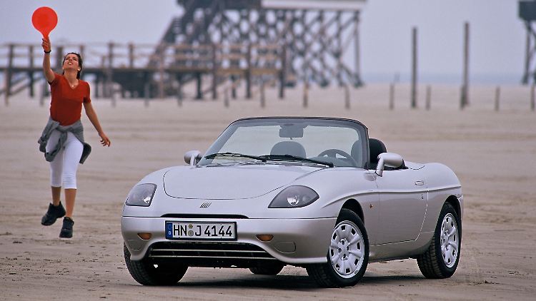 Bezahlbarer Fahrspaß: Der Fiat Barchetta erneuerte die italienische Spider-Tradition.