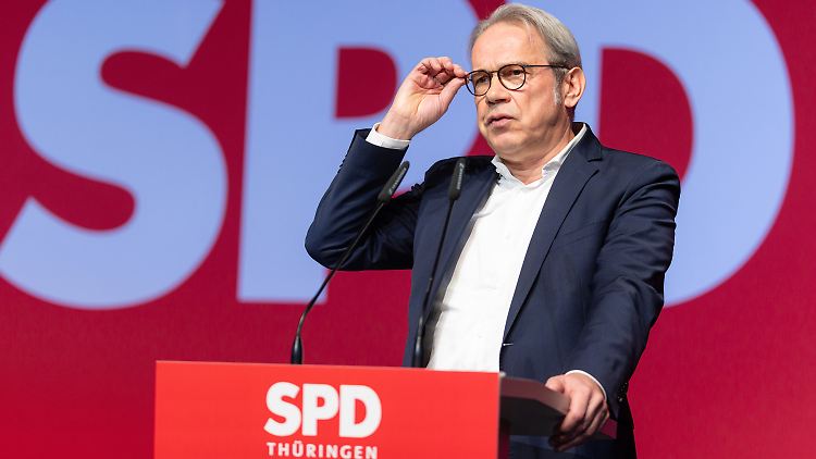 68 Prozent der Thüringer SPD-Mitglieder stimmten für den Koalitionsvertrag. Das sei "eine klare Botschaft", sagte SPD-Landeschef Maier.