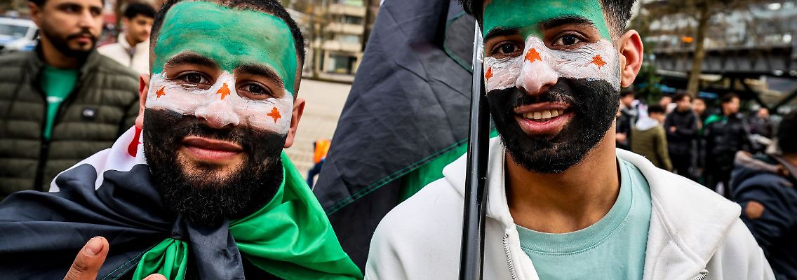 Tausende Syrer haben in den Sturz des Machthabers Assad bejubelt, für Dienstag ist in Duisburg eine weitere Kundgebung angekündigt.