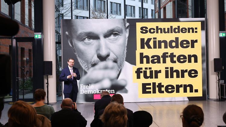 Der neue Generalsekretär der FDP, Ex-Minister Buschmann, soll den Wahlkampf leiten.