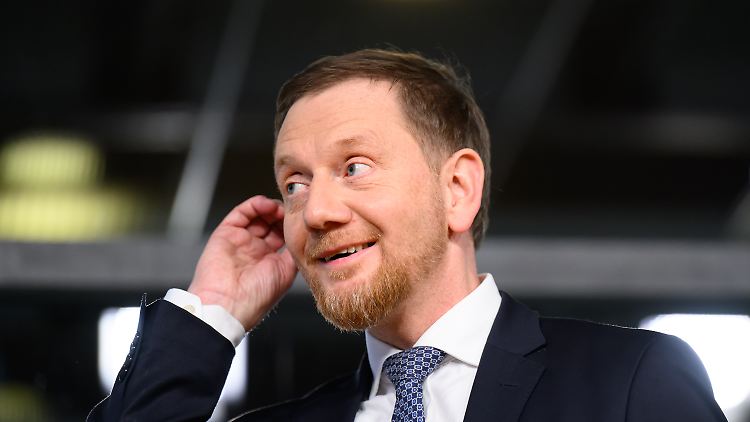 Sollte Kretschmer Ministerpräsident Sachsens bleiben, wird er den anderen Parteien noch mehr zuhören müssen. Eine eigene Mehrheit hat er nicht mehr. 