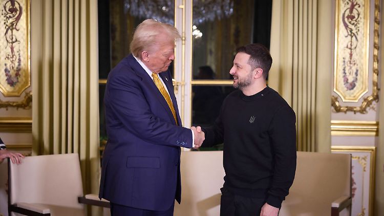 Trump, ausnahmsweise in Gelb-Blau, und Selenskyj trafen am Wochenende aufeinander.