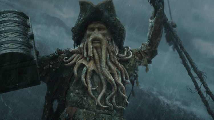Die Rolle Davy Jones in "Fluch der Karibik" nahm Nighy nur wegen des Geldes an.